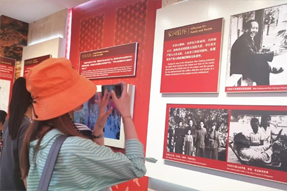 不忘初心参观双清别墅，重温党史感受革命情怀 ——凯发k8官网国际党委赴香山双清别墅召开主题党日活动