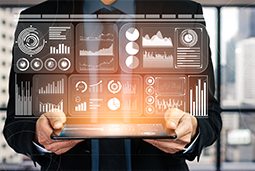 凯发k8官网国际：深化、多元｜供需两端打造复合型人才